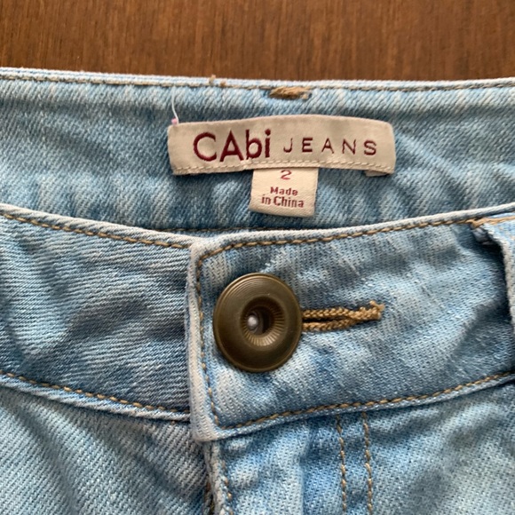 Light Wash Distressed Boyfriend Cabi Jeans - Picture 5 of 6